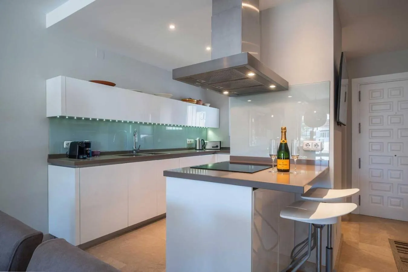 3 Bedroom Retreat Puente Romano Marbella 0*,  Španělsko