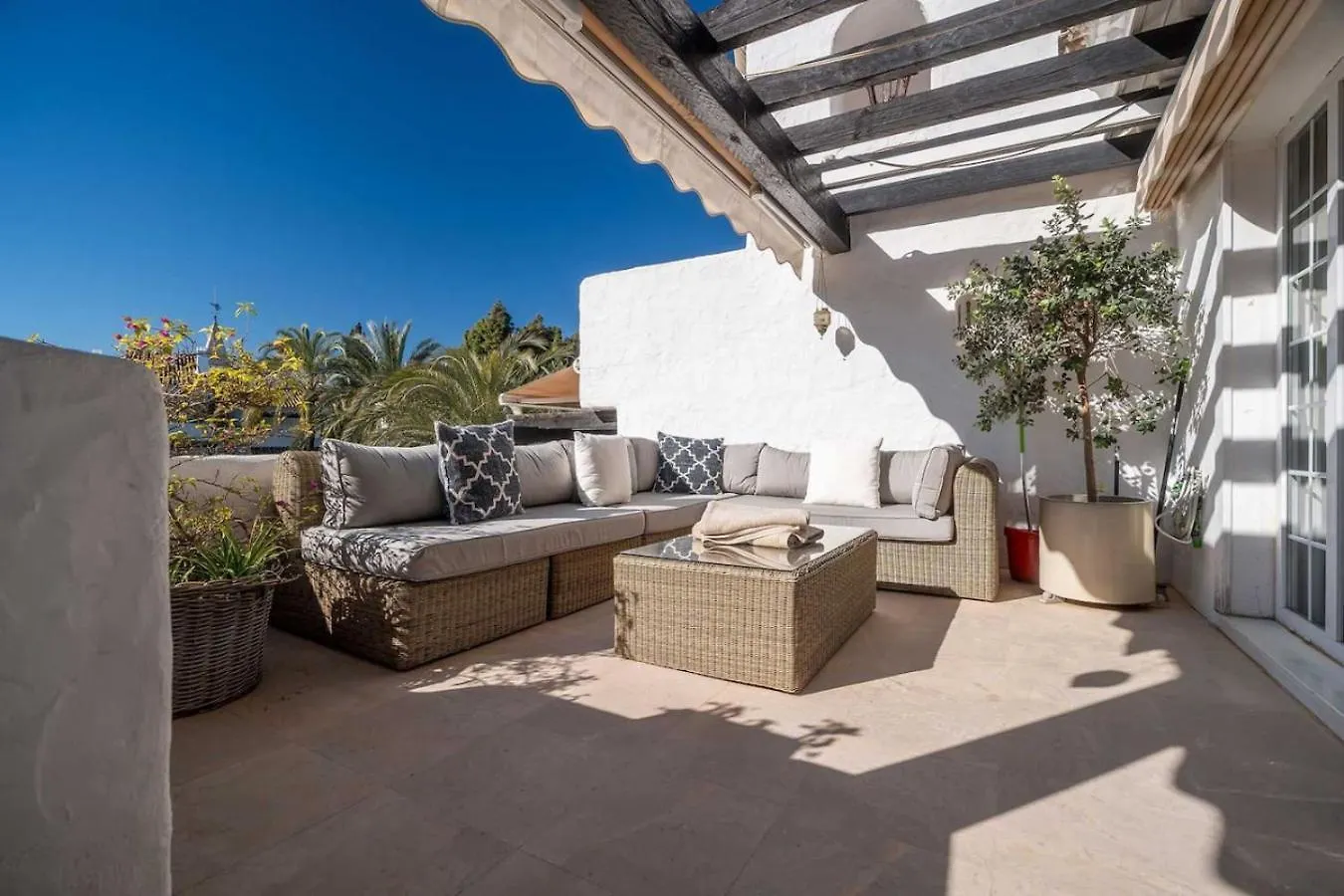 3 Bedroom Retreat Puente Romano Marbella Apartment