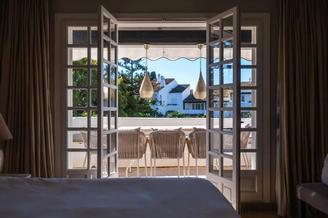 Apartment 3 Bedroom Retreat Puente Romano Marbella