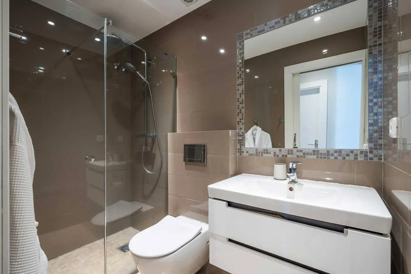 Apartment 3 Bedroom Retreat Puente Romano Marbella